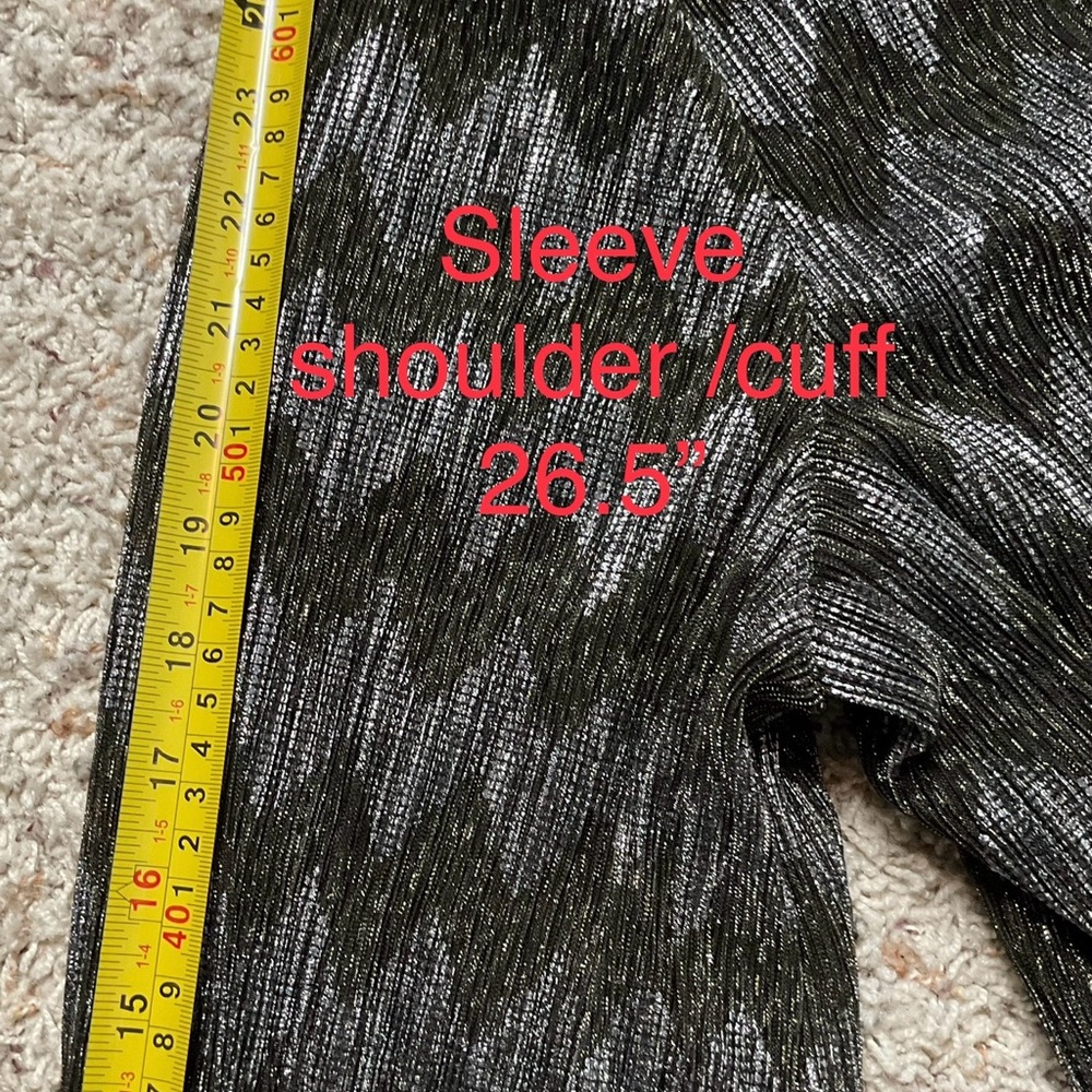 Shirt - Picture 16 of 16
